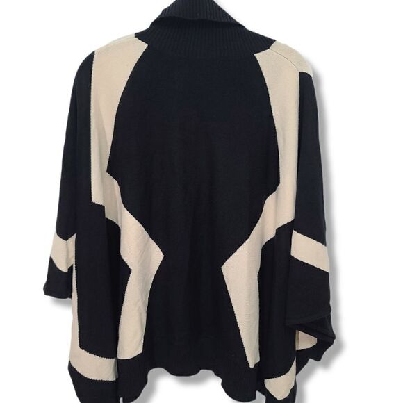 Jealous Tomato Wide Sleeve Black& cream  Knit Sweater/poncho o/s - Picture 1 of 7